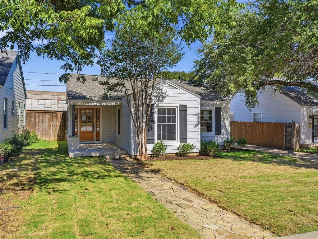 4016 Locke Avenue, Fort Worth, TX 76107 4016 Locke Avenue, Fort Worth, TX 76107