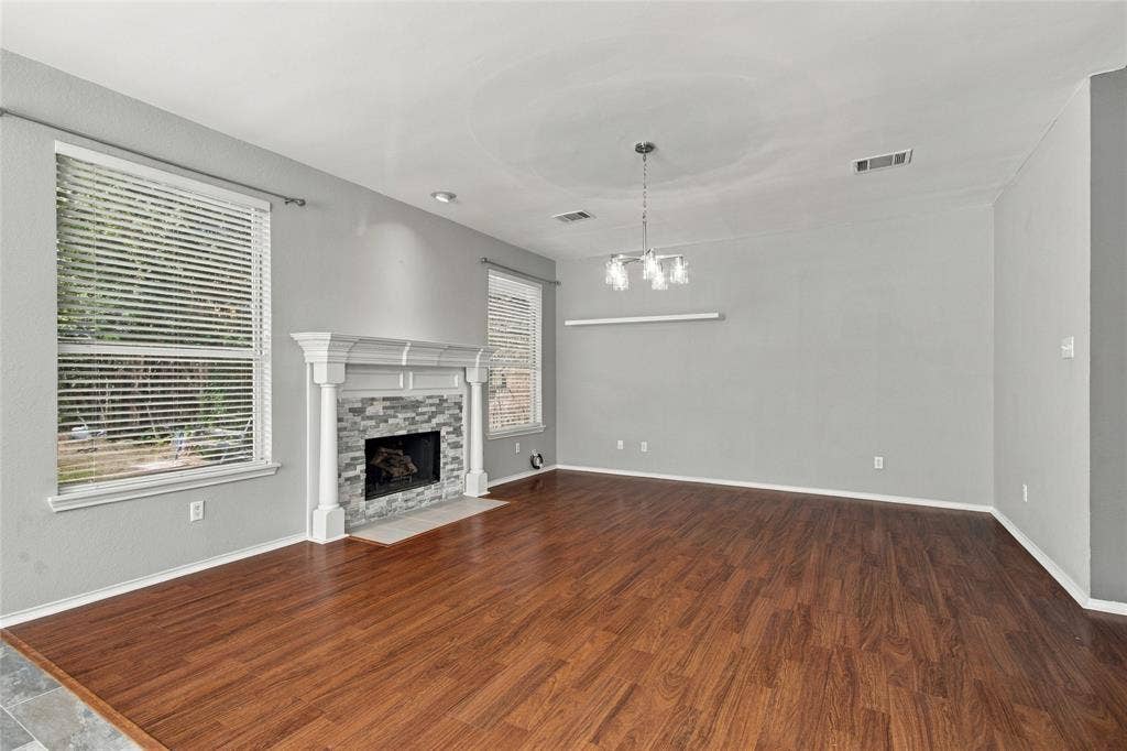 2071 Sunset Lane, Lewisville, TX 75067