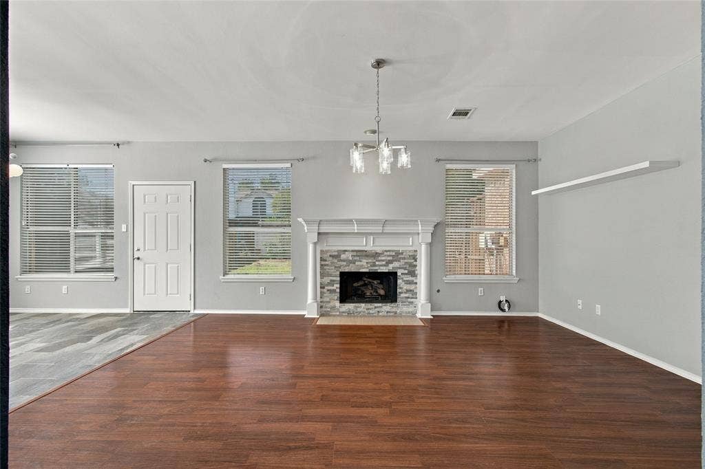2071 Sunset Lane, Lewisville, TX 75067