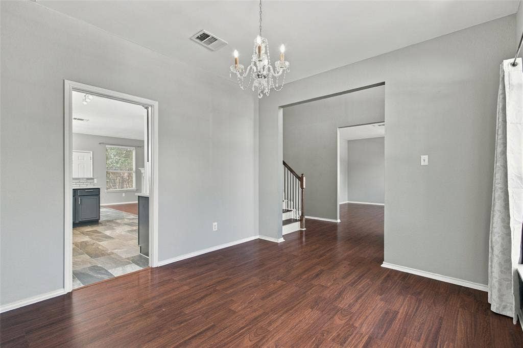 2071 Sunset Lane, Lewisville, TX 75067