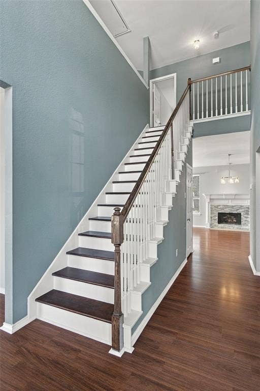 2071 Sunset Lane, Lewisville, TX 75067
