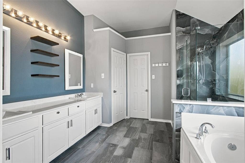 2071 Sunset Lane, Lewisville, TX 75067