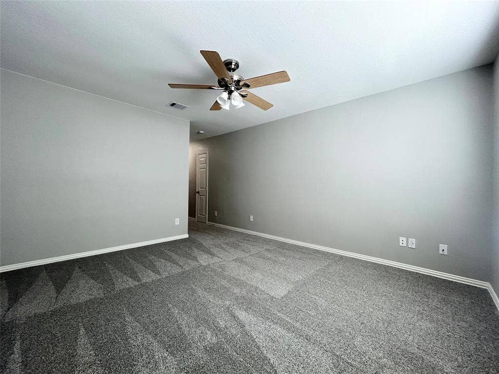 8517 Hunters Trace Lane, Plano, TX 75024 8517 Hunters Trace Lane, Plano, TX 75024
