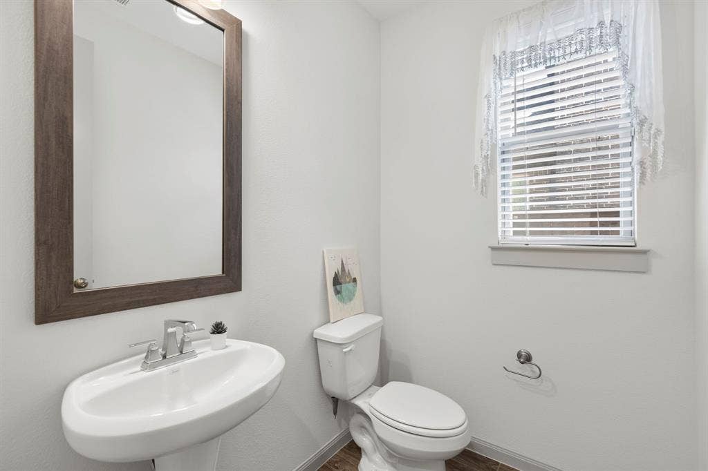 5817 Liberty Hill Drive, McKinney, TX 75070 5817 Liberty Hill Drive, McKinney, TX 75070