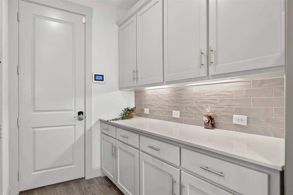 5817 Liberty Hill Drive, McKinney, TX 75070 5817 Liberty Hill Drive, McKinney, TX 75070
