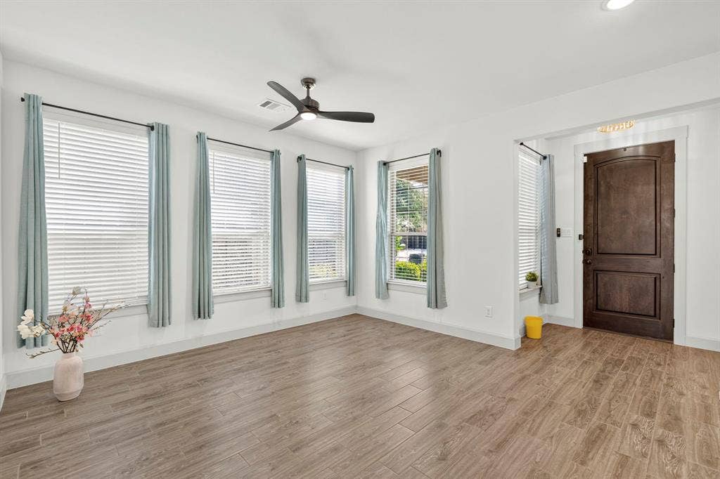 5817 Liberty Hill Drive, McKinney, TX 75070 5817 Liberty Hill Drive, McKinney, TX 75070