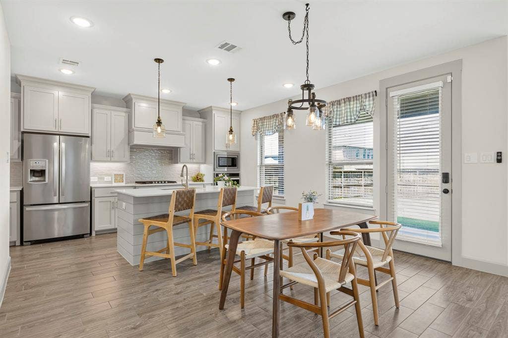 5817 Liberty Hill Drive, McKinney, TX 75070 5817 Liberty Hill Drive, McKinney, TX 75070