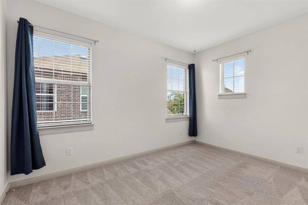 5817 Liberty Hill Drive, McKinney, TX 75070 5817 Liberty Hill Drive, McKinney, TX 75070
