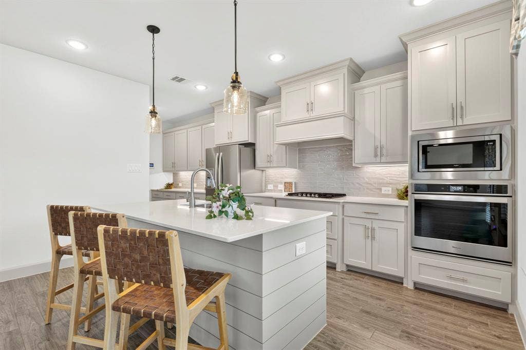 5817 Liberty Hill Drive, McKinney, TX 75070 5817 Liberty Hill Drive, McKinney, TX 75070