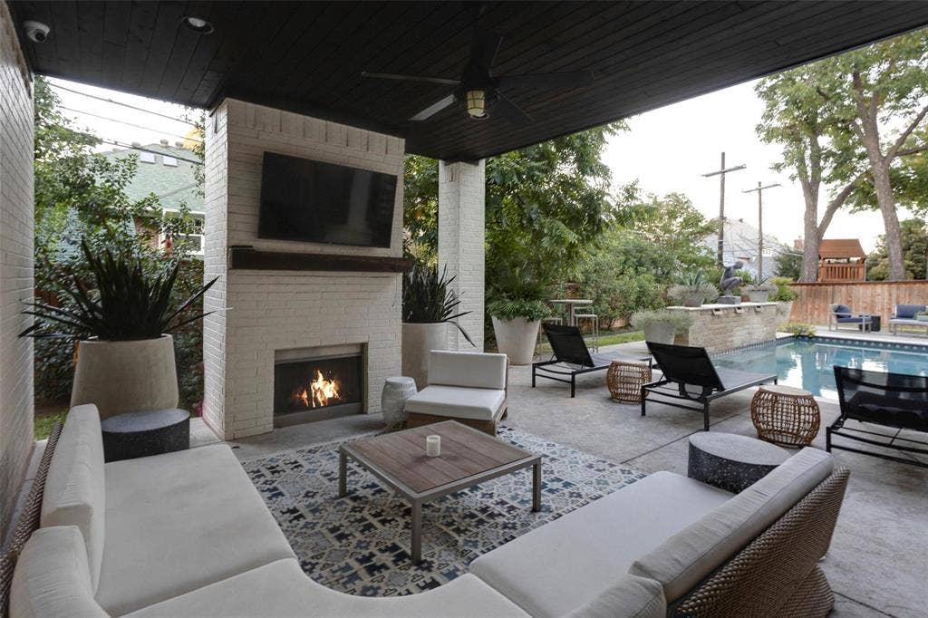 2413 Lofton Terrace, Fort Worth, TX 76109