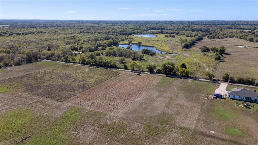 784 County Road 1021, Wolfe City, TX 75496 784 County Road 1021, Wolfe City, TX 75496