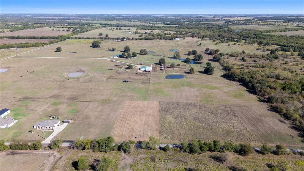 784 County Road 1021, Wolfe City, TX 75496 784 County Road 1021, Wolfe City, TX 75496