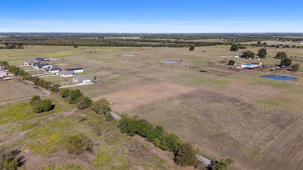 784 County Road 1021, Wolfe City, TX 75496 784 County Road 1021, Wolfe City, TX 75496