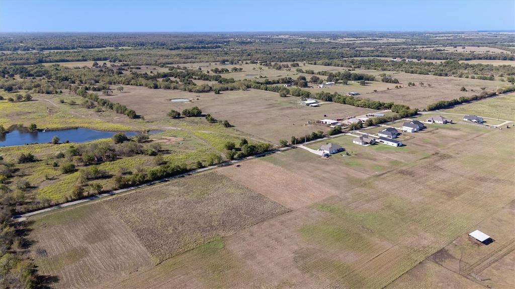 784 County Road 1021, Wolfe City, TX 75496 784 County Road 1021, Wolfe City, TX 75496