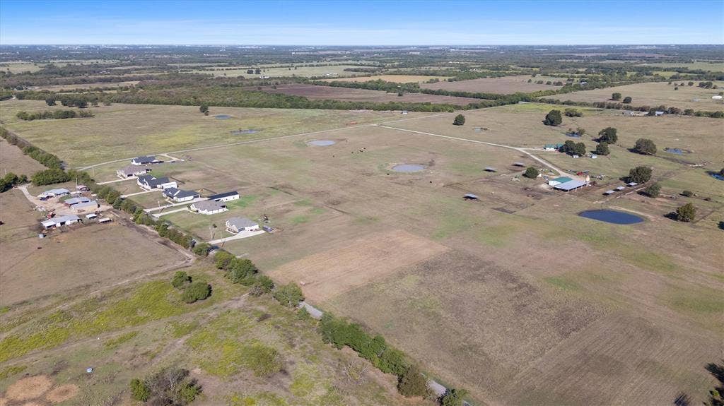 784 County Road 1021, Wolfe City, TX 75496 784 County Road 1021, Wolfe City, TX 75496