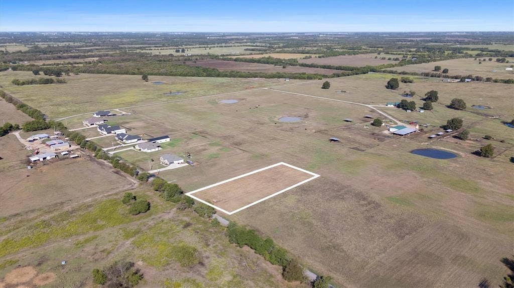 784 County Road 1021, Wolfe City, TX 75496 784 County Road 1021, Wolfe City, TX 75496