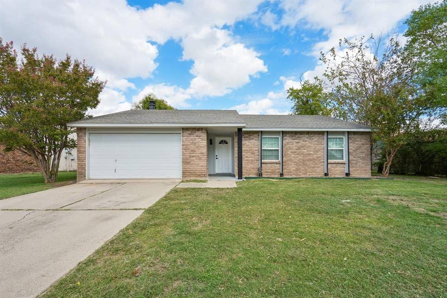 Property photo for 5564 Ragan Drive, The Colony, TX
