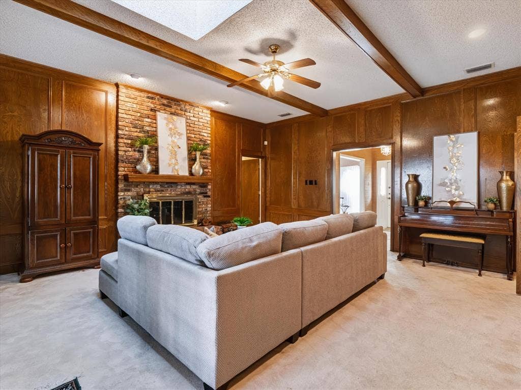 6911 Brentfield Drive, Dallas, TX 75248 6911 Brentfield Drive, Dallas, TX 75248
