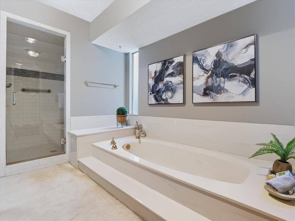 6911 Brentfield Drive, Dallas, TX 75248 6911 Brentfield Drive, Dallas, TX 75248
