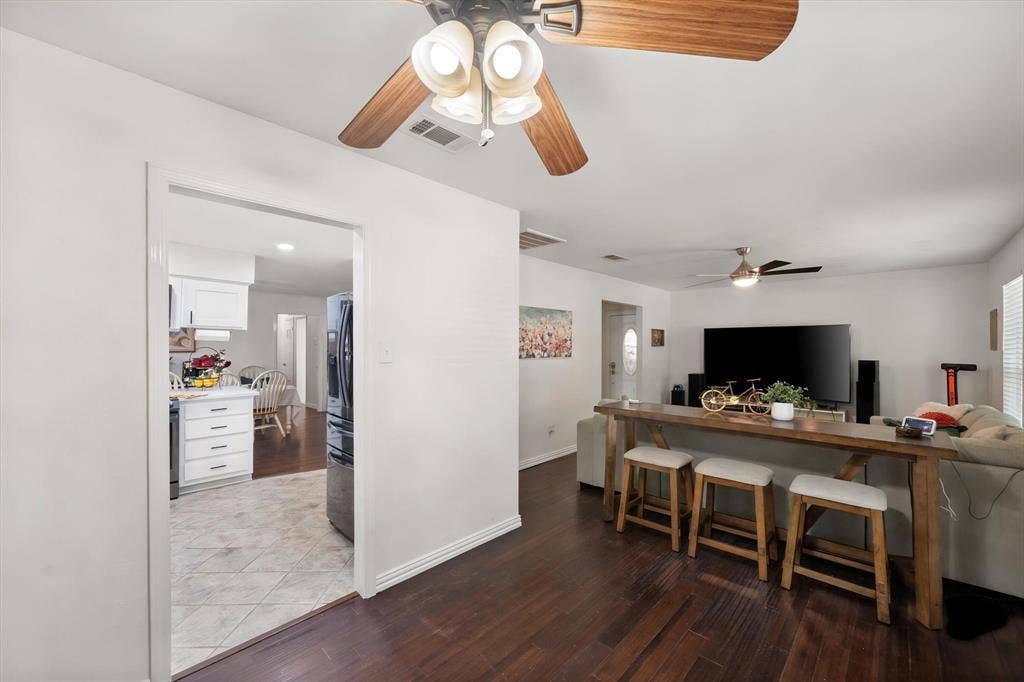 1012 Keith Drive, Hurst, TX 76053