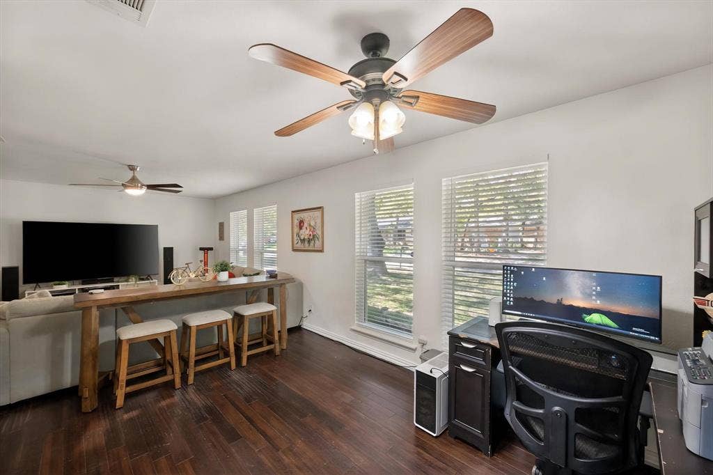 1012 Keith Drive, Hurst, TX 76053