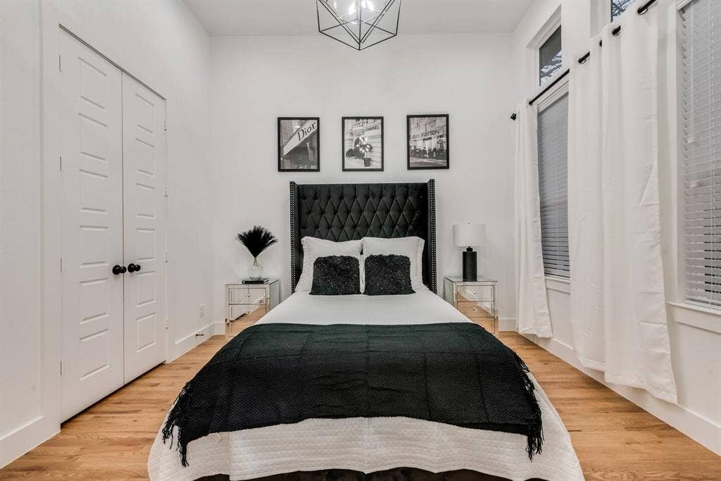 2015 S Ewing Avenue, Dallas, TX 75216 2015 S Ewing Avenue, Dallas, TX 75216