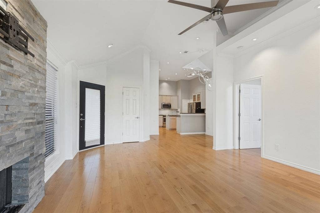 2237 Wembley Wood Lane, Bedford, TX 76022 2237 Wembley Wood Lane, Bedford, TX 76022