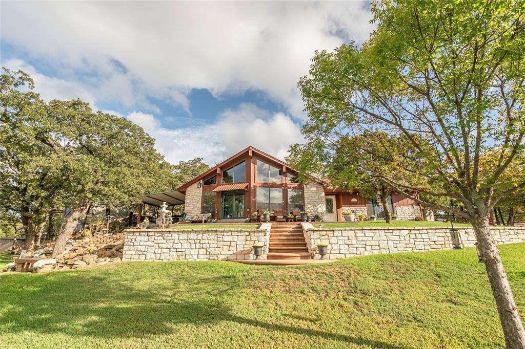 172 Cheyenne Drive, Nocona, TX 76255 172 Cheyenne Drive, Nocona, TX 76255