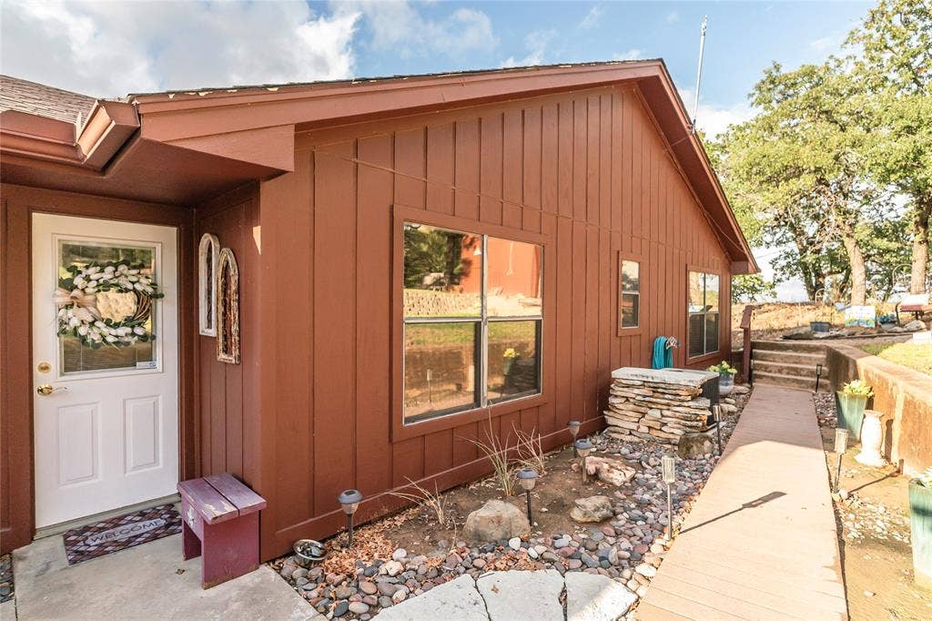 172 Cheyenne Drive, Nocona, TX 76255 172 Cheyenne Drive, Nocona, TX 76255