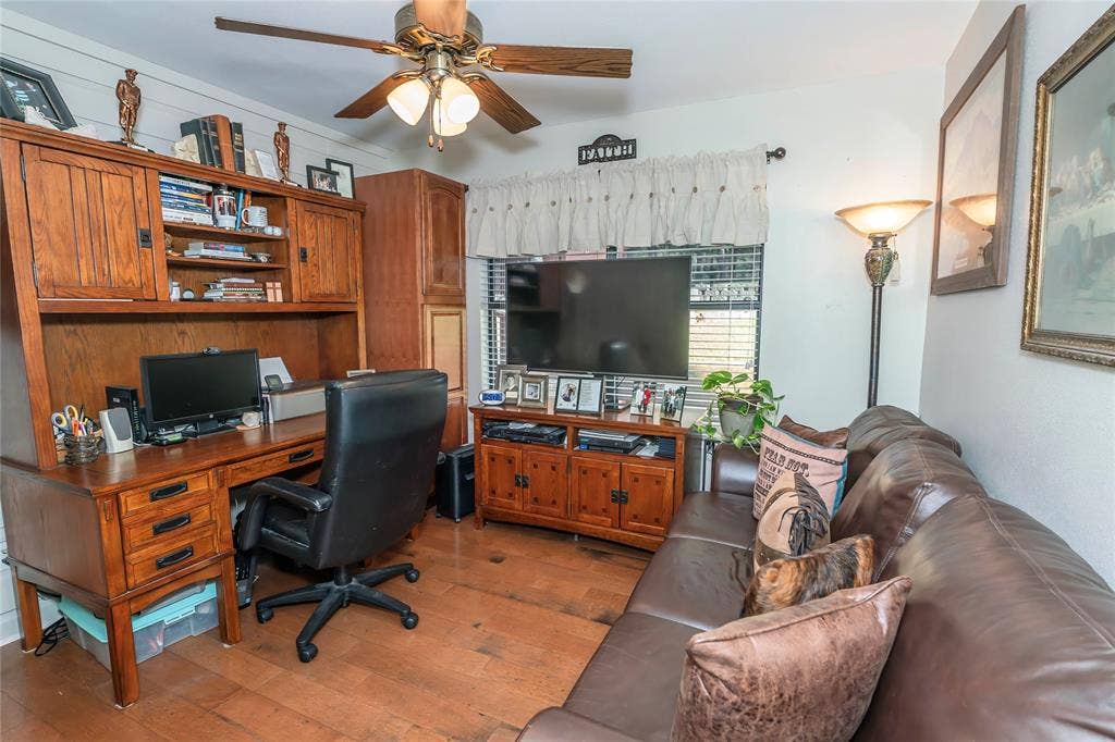 172 Cheyenne Drive, Nocona, TX 76255 172 Cheyenne Drive, Nocona, TX 76255