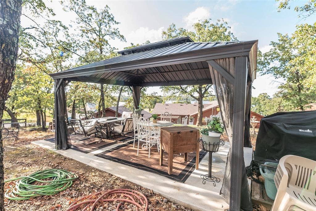 172 Cheyenne Drive, Nocona, TX 76255 172 Cheyenne Drive, Nocona, TX 76255