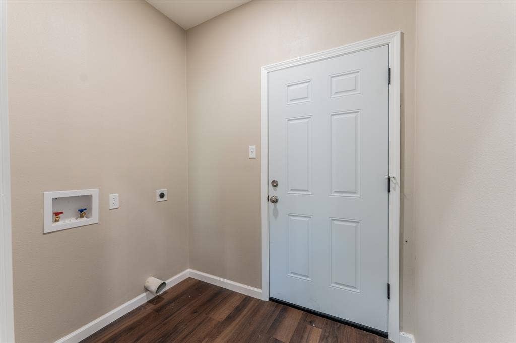 923 Putnam Street, Sulphur Springs, TX 75482