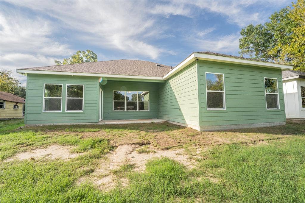 923 Putnam Street, Sulphur Springs, TX 75482