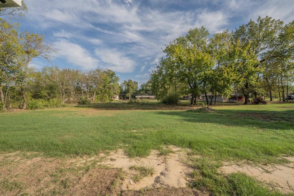 923 Putnam Street, Sulphur Springs, TX 75482