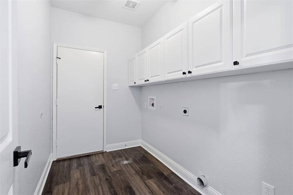 315 Londonderry Lane, Mansfield, TX 76063