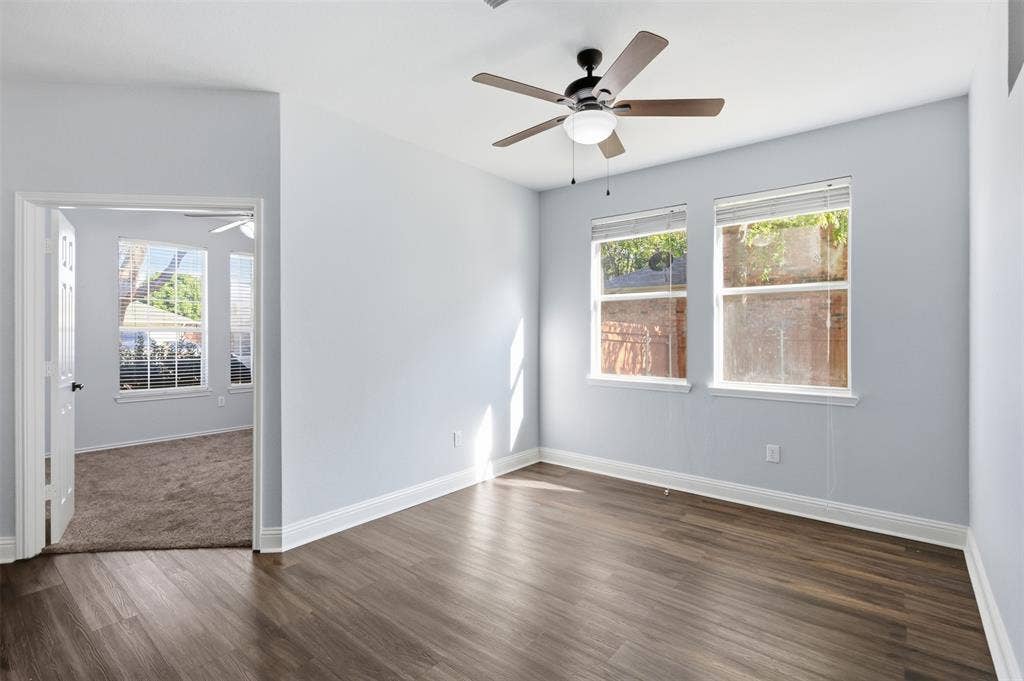 315 Londonderry Lane, Mansfield, TX 76063