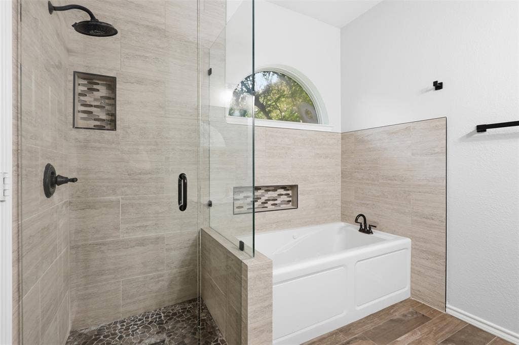 315 Londonderry Lane, Mansfield, TX 76063
