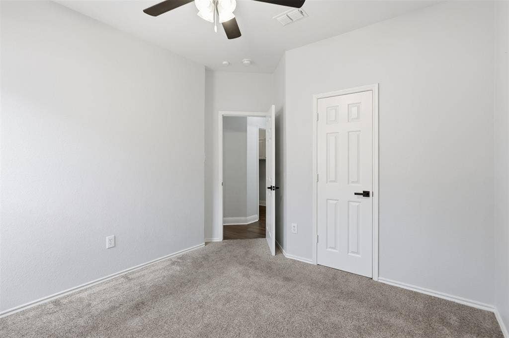 315 Londonderry Lane, Mansfield, TX 76063