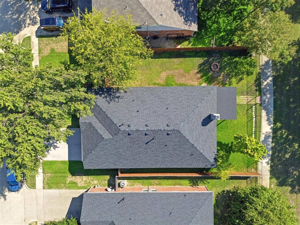 315 Londonderry Lane, Mansfield, TX 76063