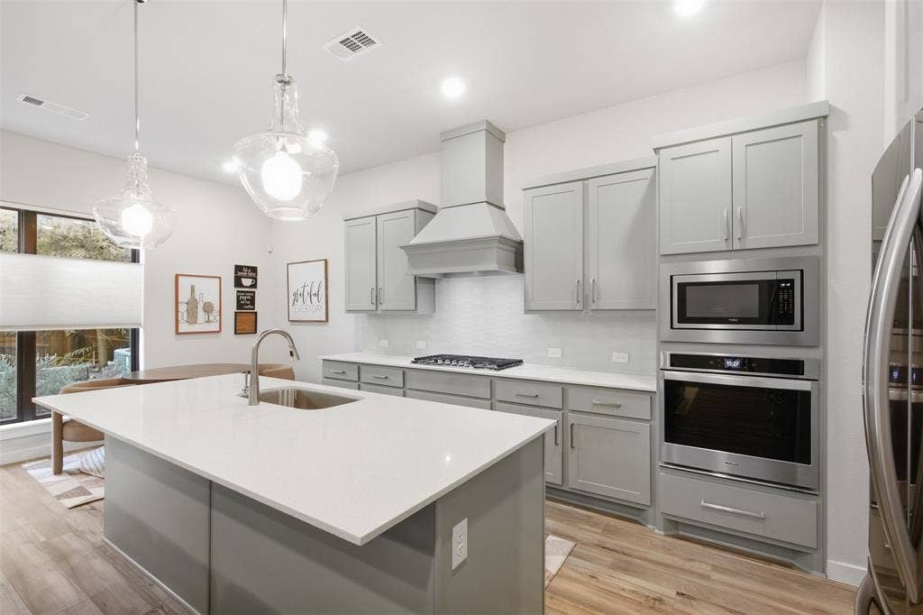 2309 Rook Drive, Dallas, TX 75211 2309 Rook Drive, Dallas, TX 75211