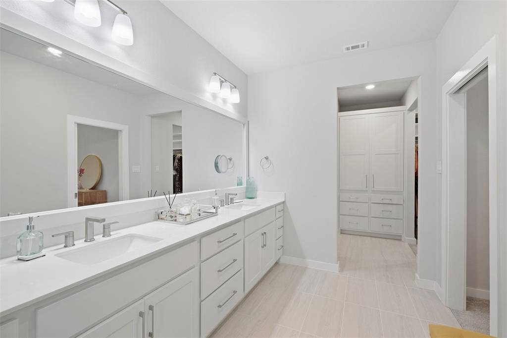 2309 Rook Drive, Dallas, TX 75211 2309 Rook Drive, Dallas, TX 75211