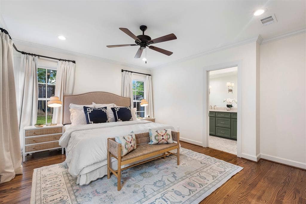 7119 Vivian Avenue, Dallas, TX 75223 7119 Vivian Avenue, Dallas, TX 75223