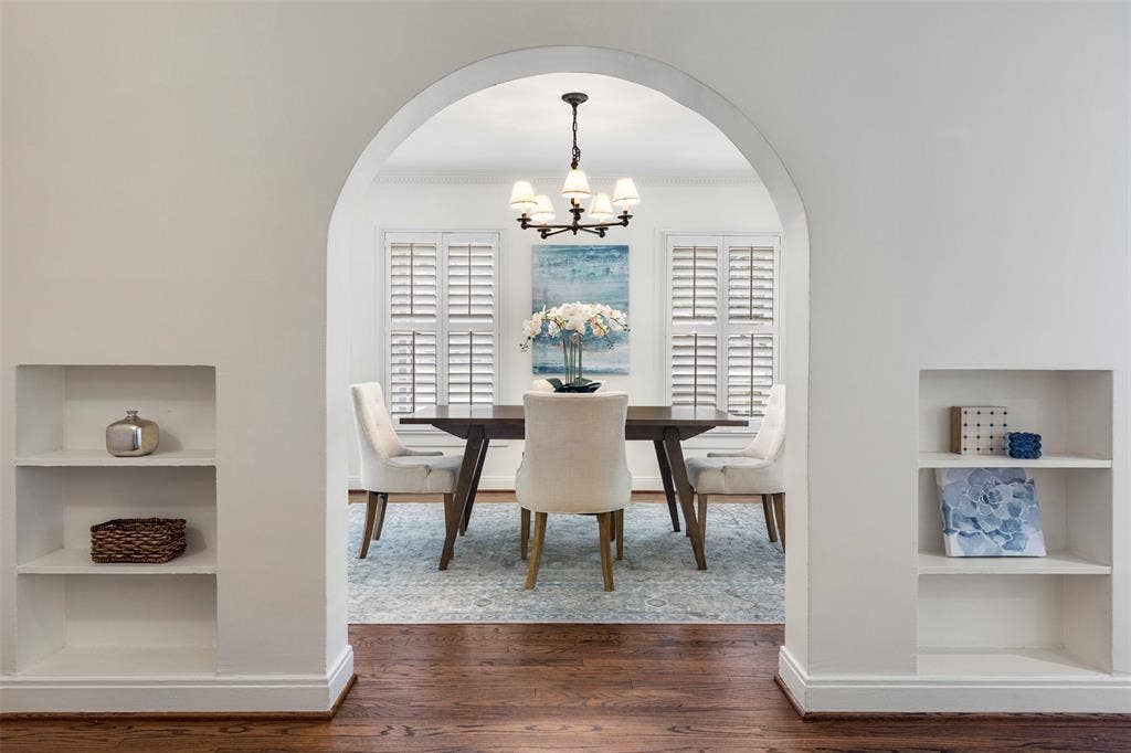 7119 Vivian Avenue, Dallas, TX 75223 7119 Vivian Avenue, Dallas, TX 75223