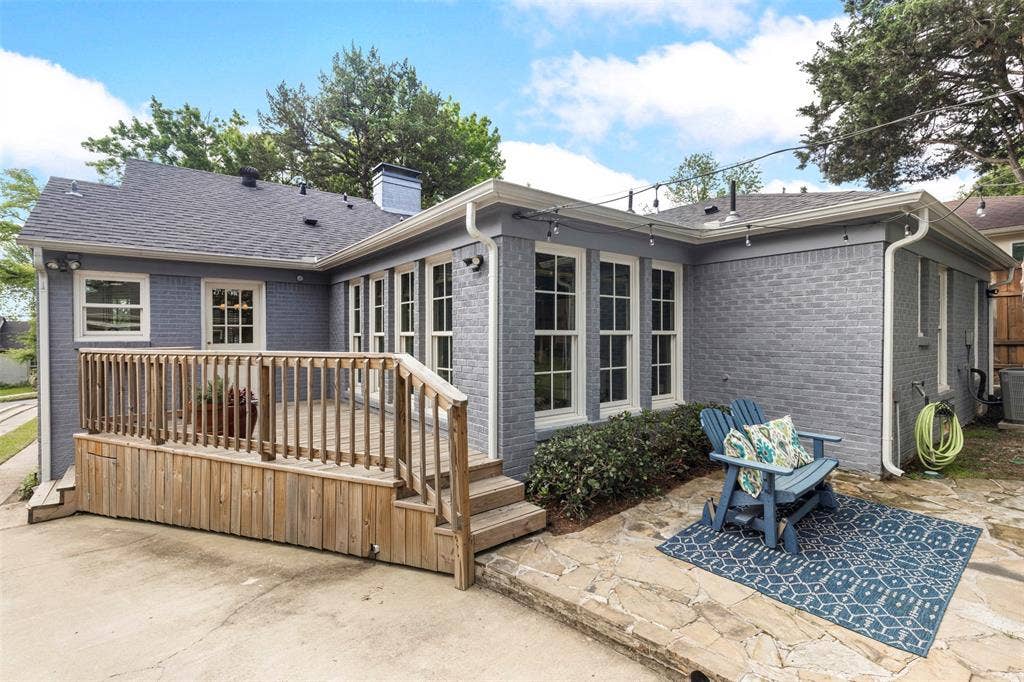 7119 Vivian Avenue, Dallas, TX 75223 7119 Vivian Avenue, Dallas, TX 75223