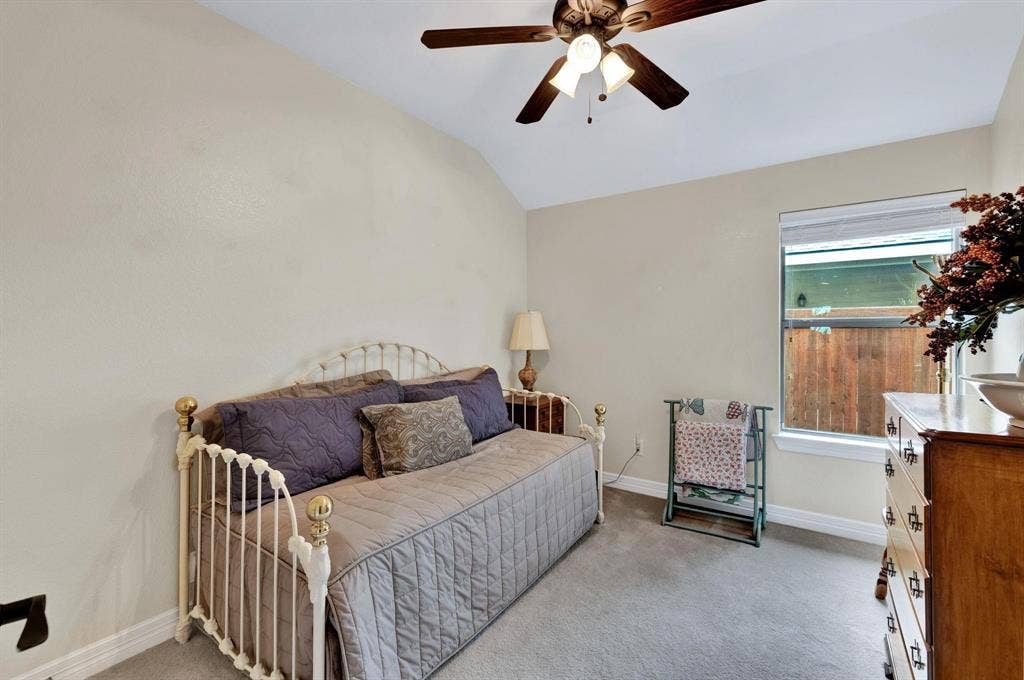 3921 Pitchstone Drive, McKinney, TX 75070 3921 Pitchstone Drive, McKinney, TX 75070
