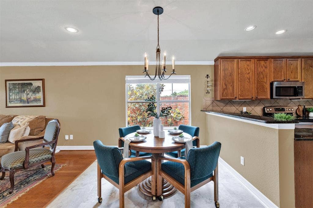 3921 Pitchstone Drive, McKinney, TX 75070 3921 Pitchstone Drive, McKinney, TX 75070