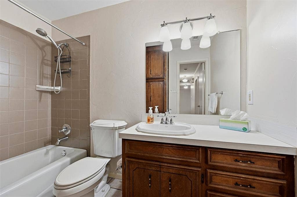 1826 Skyline Drive, Sherman, TX 75092