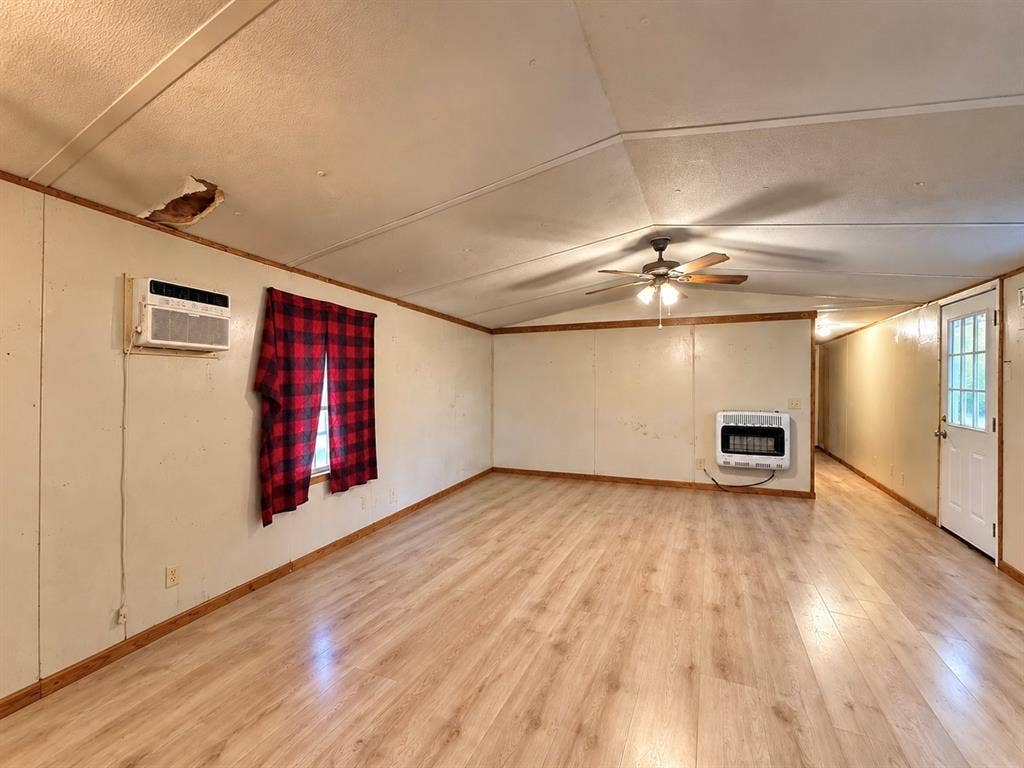 708 Lincoln Street, Campbell, TX 75422 708 Lincoln Street, Campbell, TX 75422
