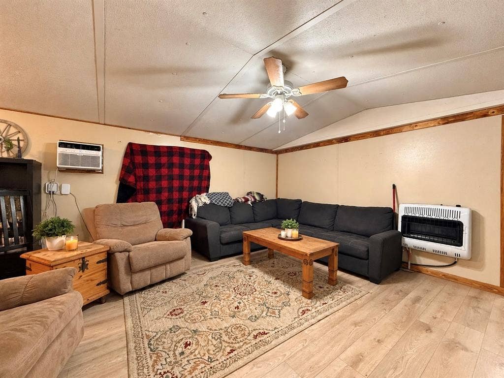 708 Lincoln Street, Campbell, TX 75422 708 Lincoln Street, Campbell, TX 75422