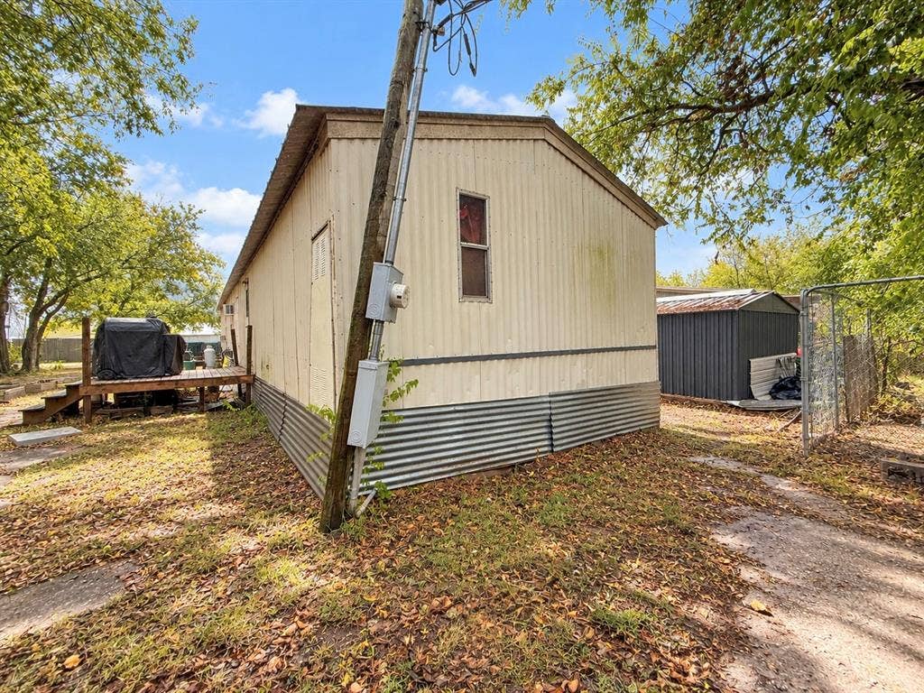 708 Lincoln Street, Campbell, TX 75422 708 Lincoln Street, Campbell, TX 75422